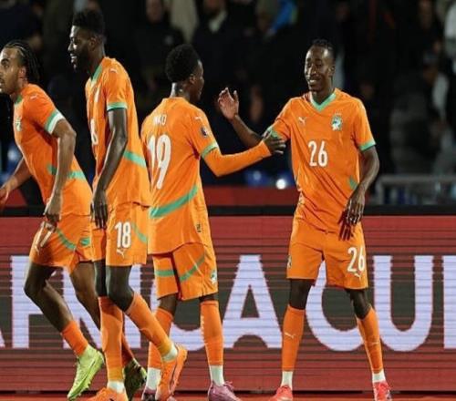 德甲焦点战,斯图加特补,时平局收场,B体育官网,B,Sports,足球直播,篮球赛事,体育高清,NBA直播